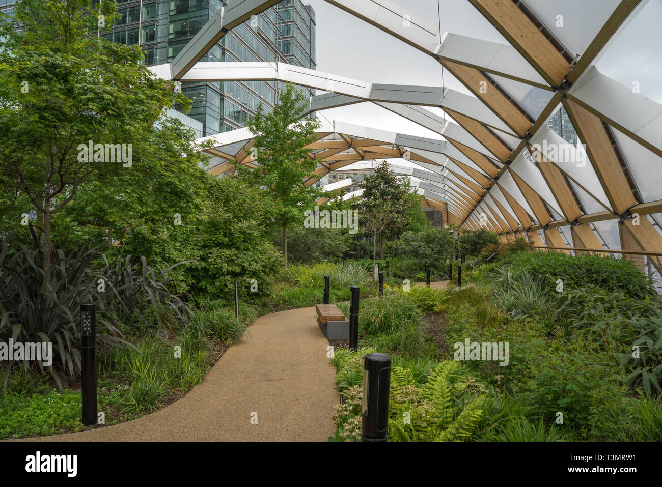 Crossrail Place Rooftop Gardens, Canary Wharf, London Stock Photo Alamy