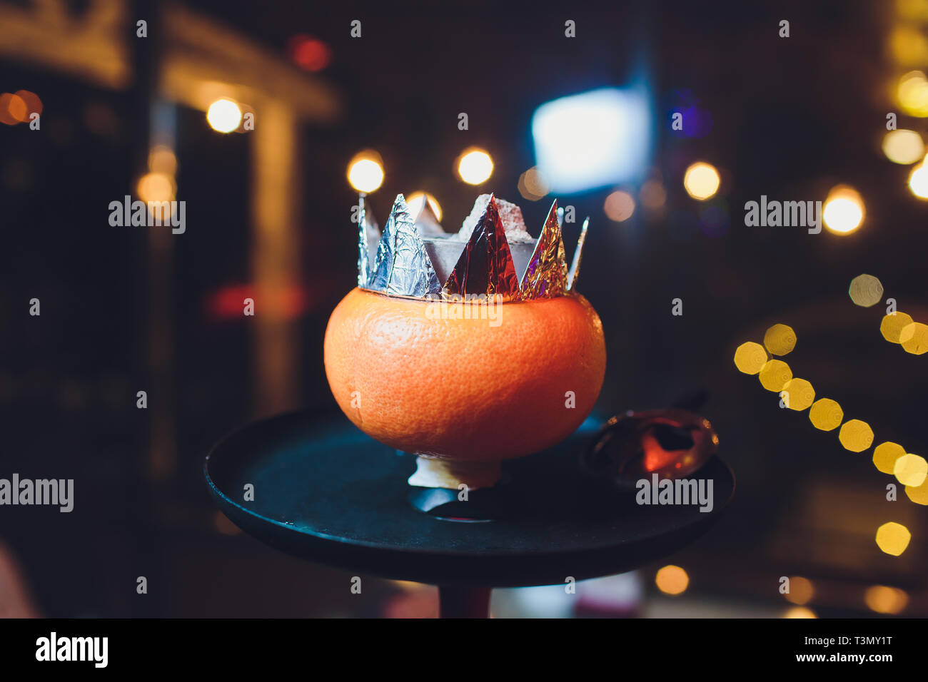 Stylish hookah with aroma grapefruit for relax. grapefruit shisha