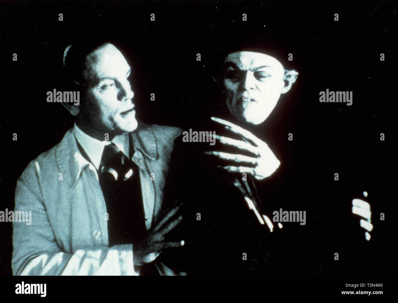 Actors John Malkovich and Willem Dafoe in the movie Shadow of the Vampire, 2000 Stock Photo