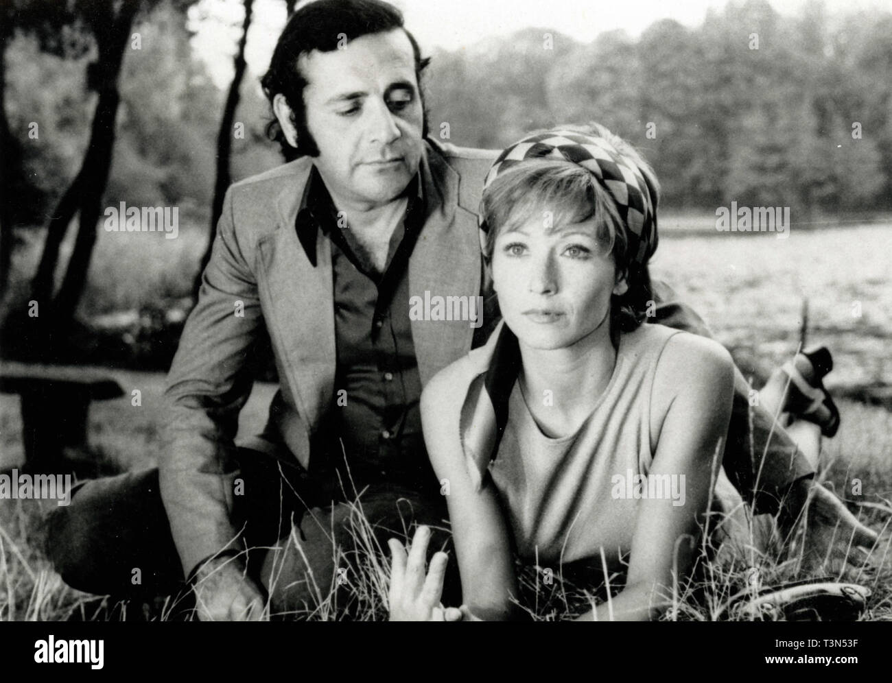 French actors Jean Yanne and Marlene Jobert in the movie Nous ne Vieillirons pas Ensamble, 1972 Stock Photo