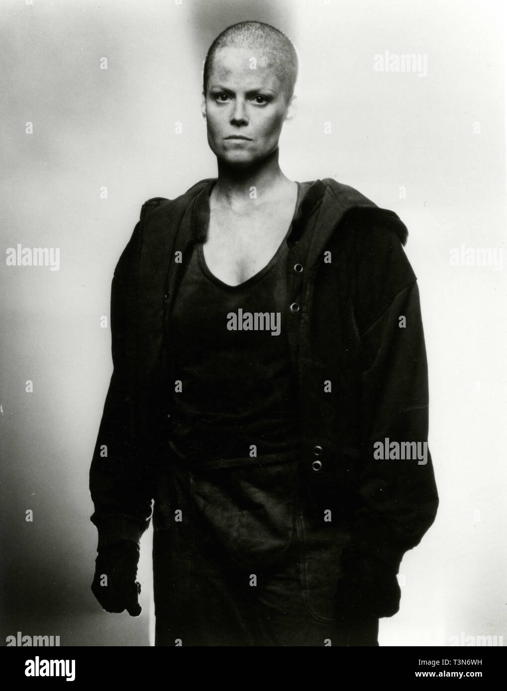 Sigourney Weaver in the movie Alien 3, 1992 Stock Photo
