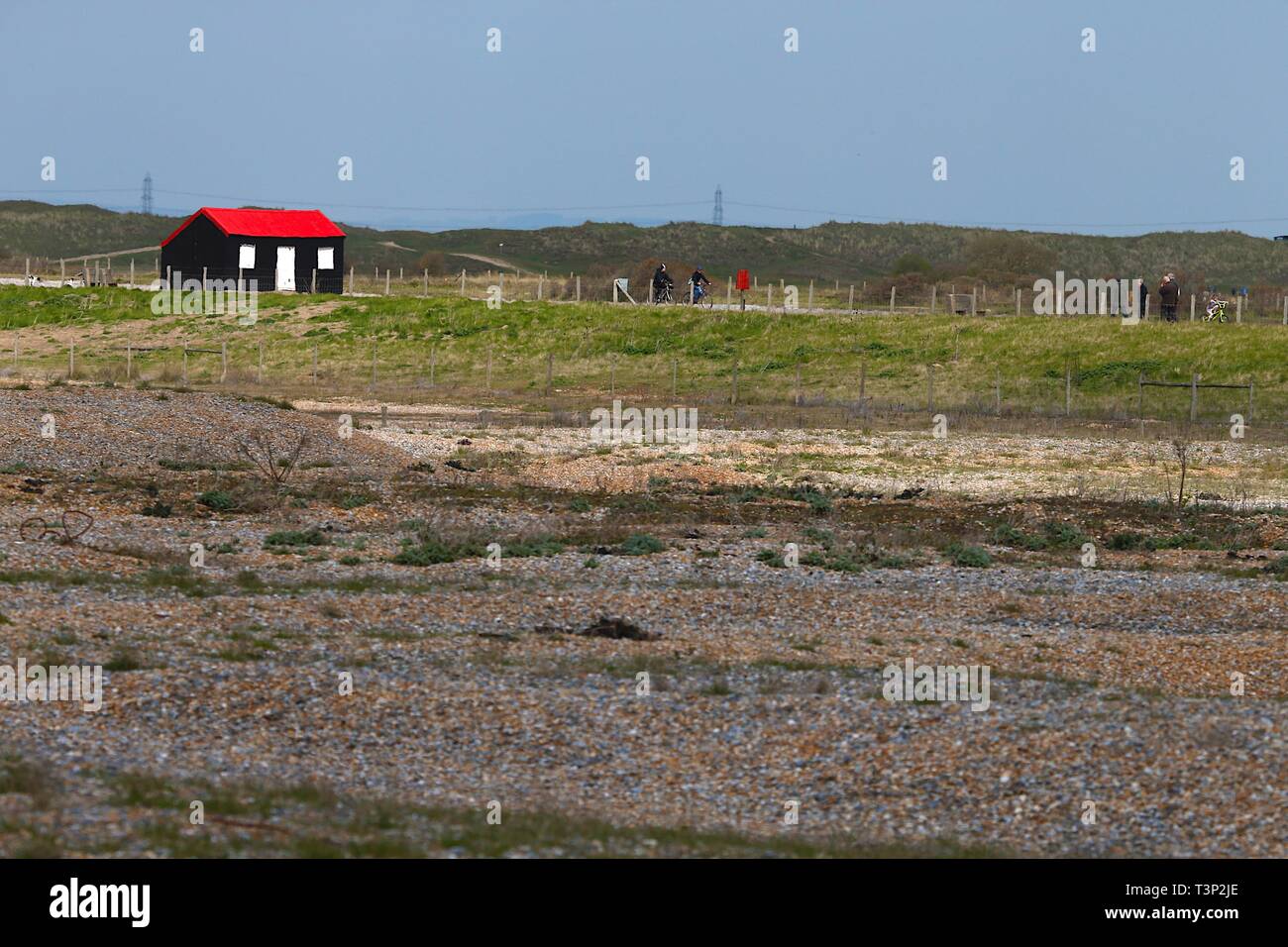 Rye, East Sussex, UK. 11th Apr, 2019. UK Weather: Cloudy intervals with blustery winds on the Rye harbour nature reserve as a few people take a walk along the many scenic routes. Credit: Paul Lawrenson 2019, Photo Credit: Paul Lawrenson/Alamy Live News Stock Photo
