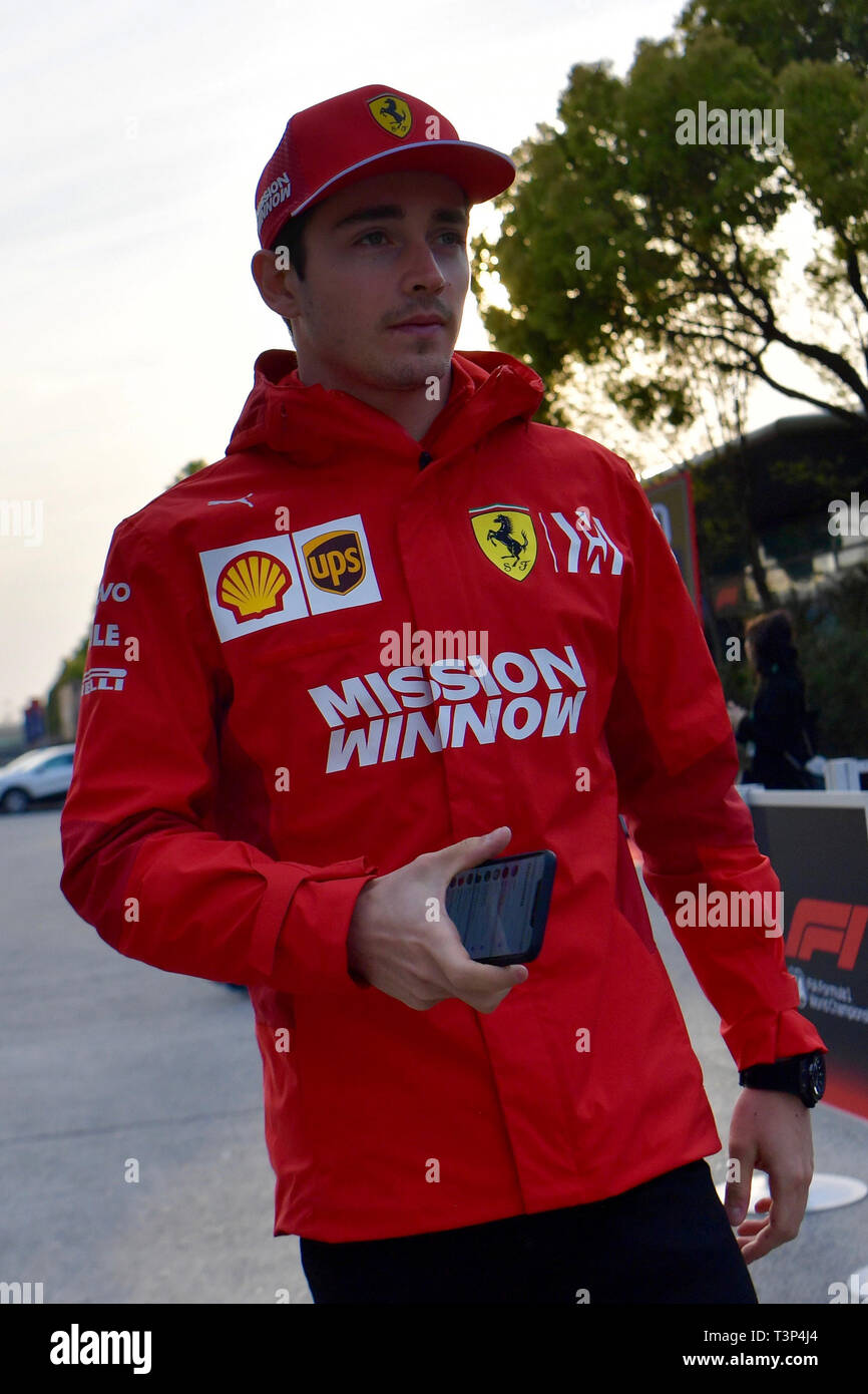 scuderia ferrari 2019 team jacket