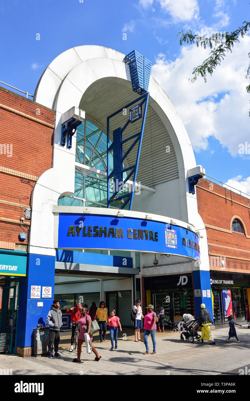 Entrance to The Aylesham Centre, Rye Lane, Peckham, The London Borough of Southwark, Greater London, England, United Kingdom Stock Photo