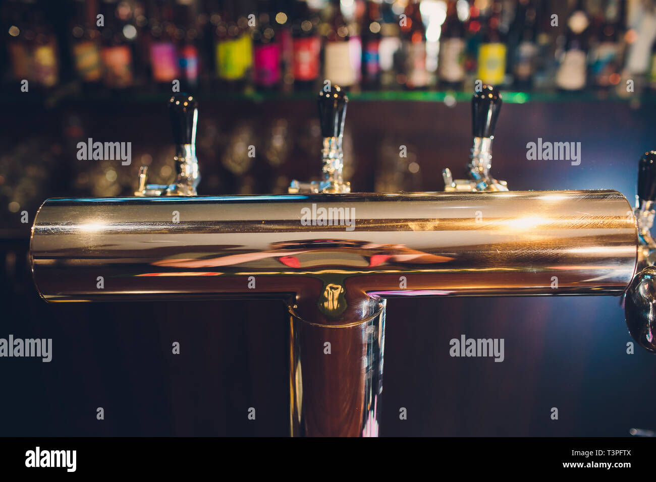Draft beer system hi-res stock photography and images - Alamy