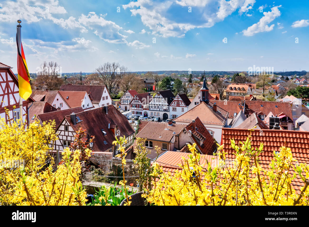 Zwingenberg lies in the Bergstrasse district in southern Hesse, Germany