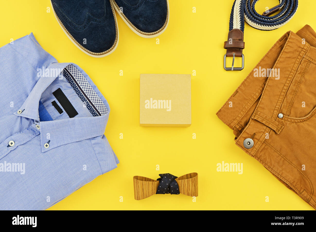Mustard and cheap denim outfit