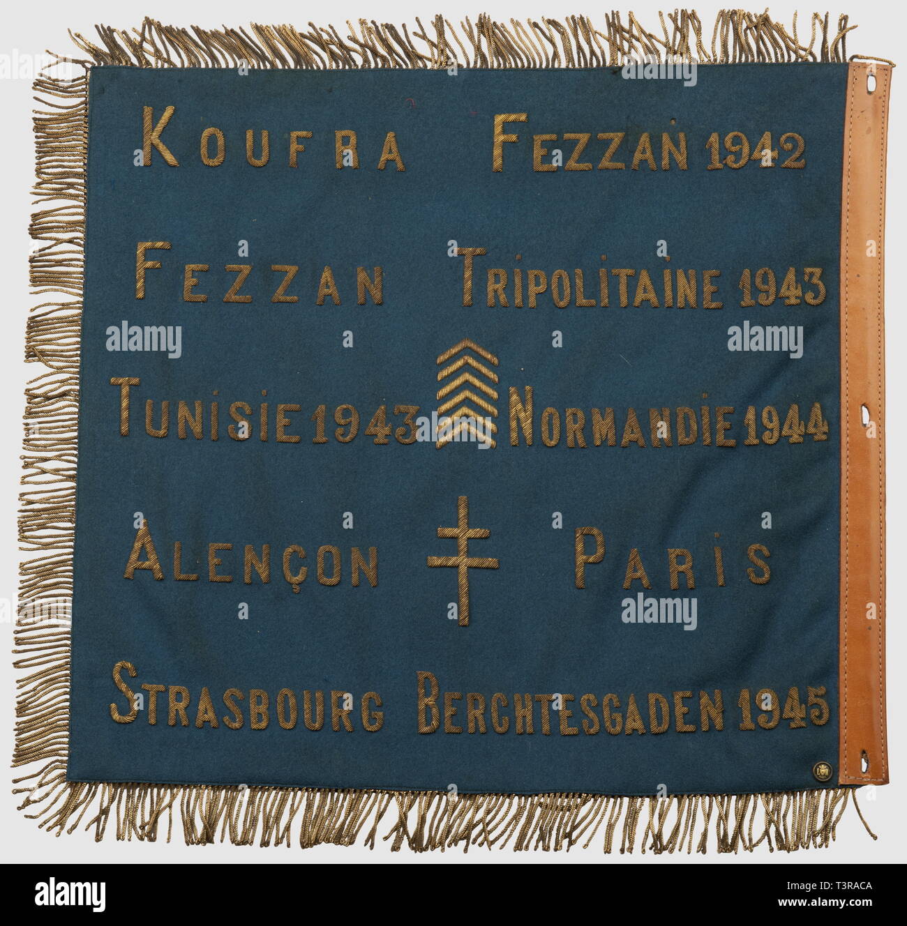 Décorateur création tissu au mètre motif galon de Paris drapeau