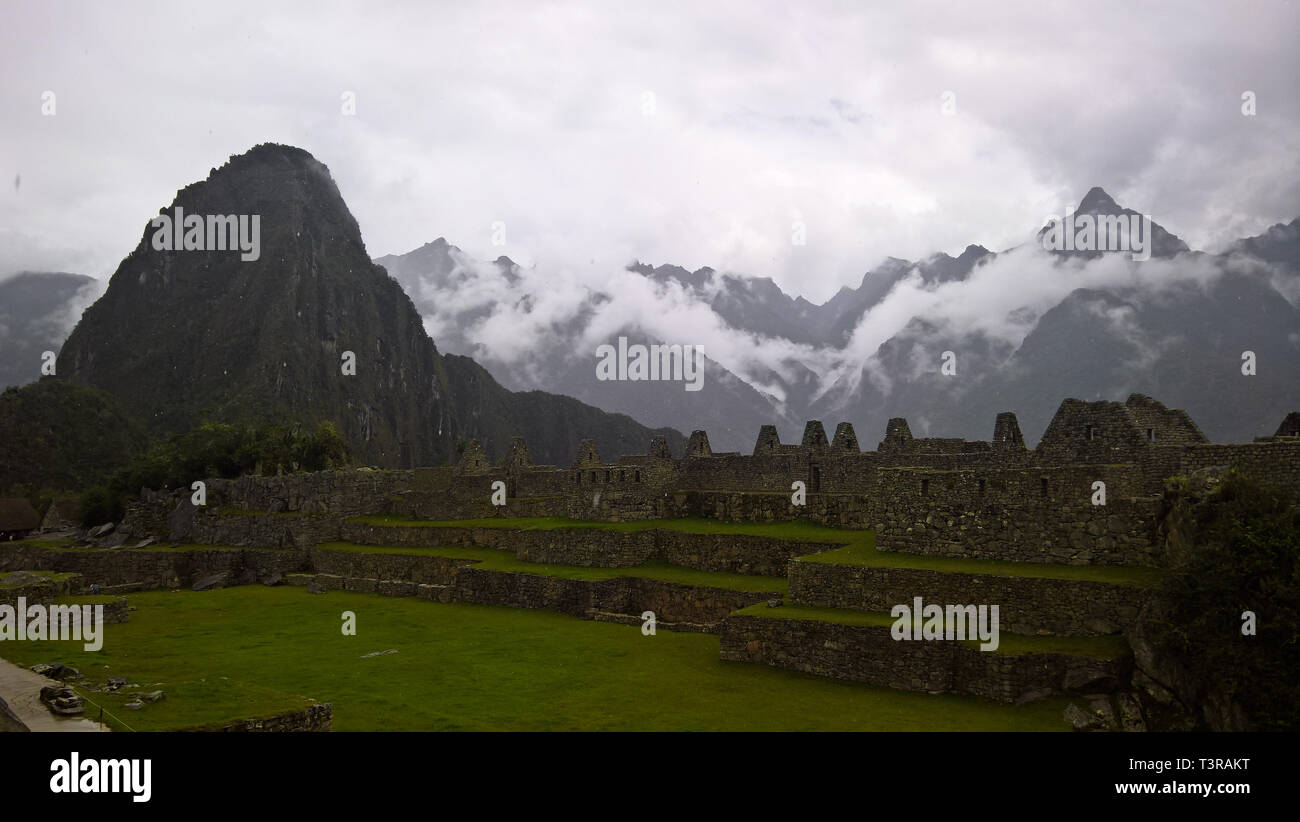 Panoramic view of machu picchu hi-res stock photography and images - Alamy