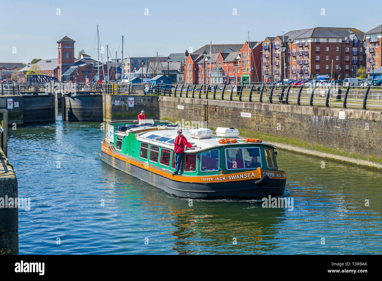 Jack up boat hires stock photography and images Alamy