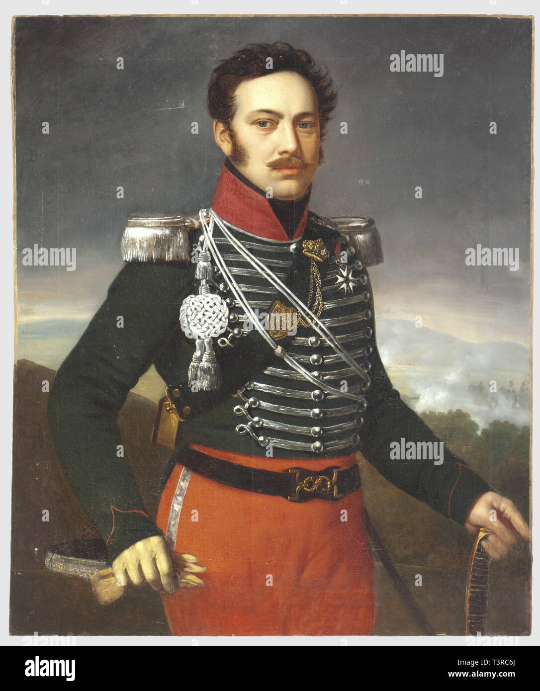 PREMIERE ET SECONDE RESTAURATION 1815-1848, Grand et beau portrait d'un officier subalterne du 9ème ou 10ème régiment de chasseurs à cheval, vers 1820, Huile sur toile. L'officier, décoré de l'Ordre de la Légion d'Honneur, a la main gauche appuyée sur son sabre et la droite tenant ses gants en peau de daim, il est vêtu d'un dolman à fond de drap vert, collet écarlate, parement vert passepoilé d'écarlate, garnitures, épaulettes, aiguillette et bouton argent, giberne et ceinturon de cuir noir à garniture de cuivre doré (écu orné des grandes Armes Royale, Artist's Copyright has not to be cleared Stock Photo