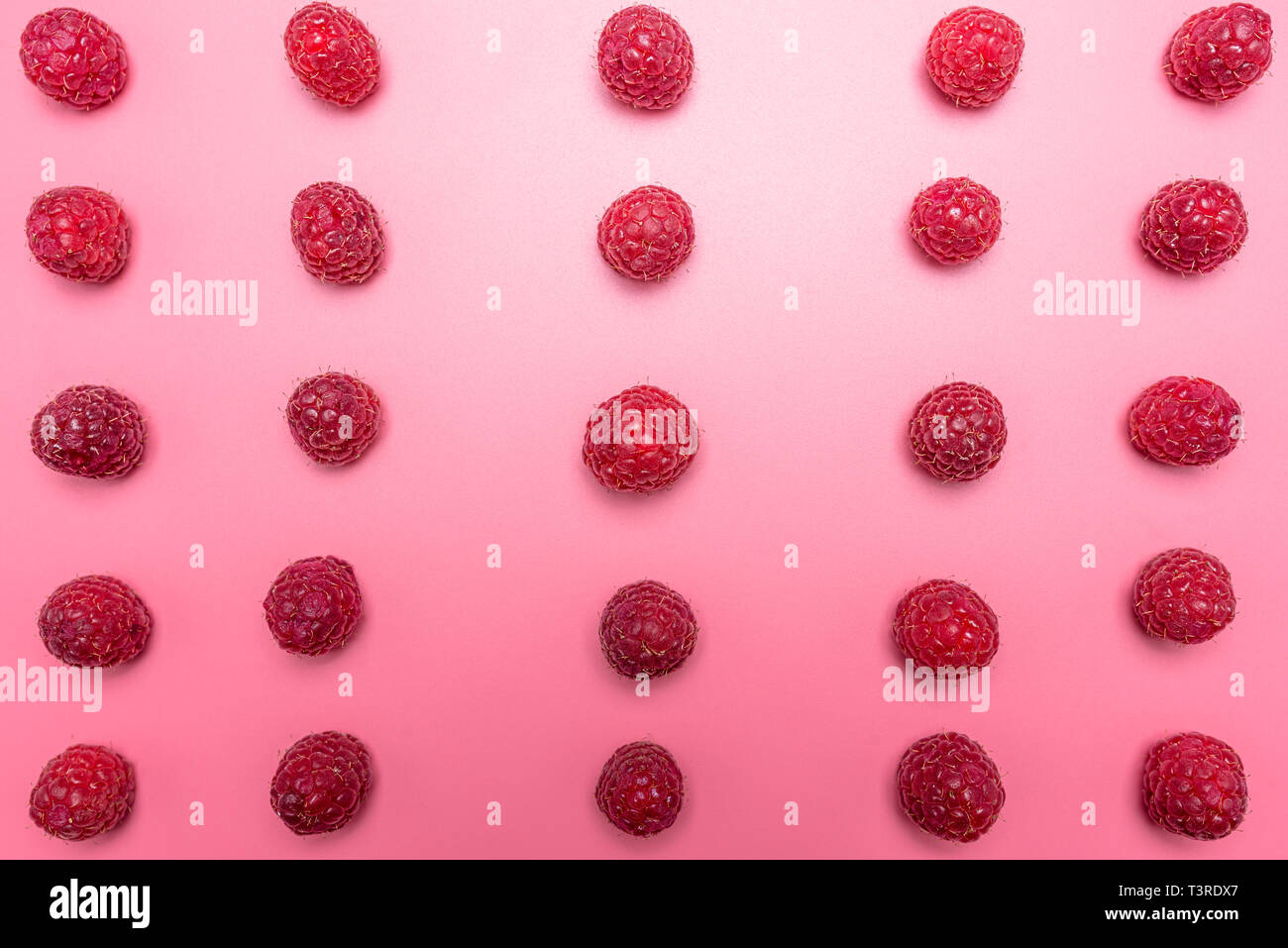 Raspberry Flat Lay Pattern made from fresh raspberries, top view, flat lay pattern ...