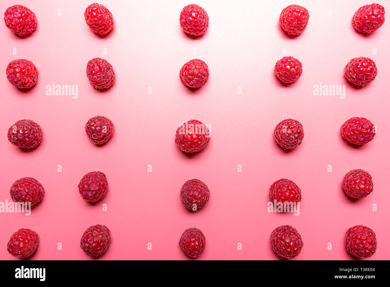 Raspberry Flat Lay Pattern made from fresh raspberries, top view, flat lay pattern ...