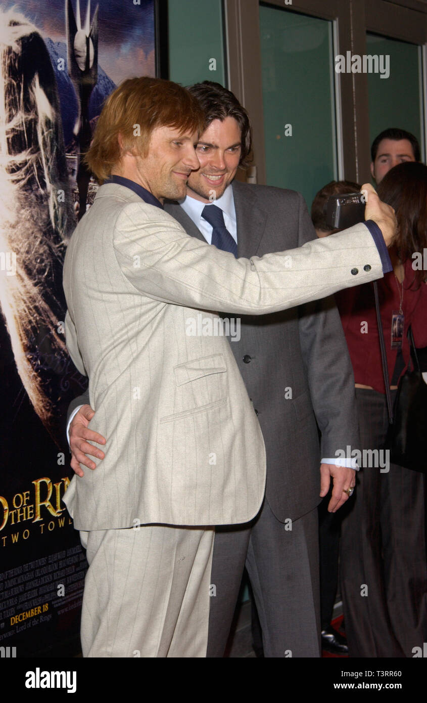LOS ANGELES, CA. December 15, 2002: Actors VIGGO MORTENSEN (left) & KARL URBAN at the Los Angeles premiere of his new movie The Lord of the Rings: The Two Towers. © Paul Smith/Featureflash Stock Photo