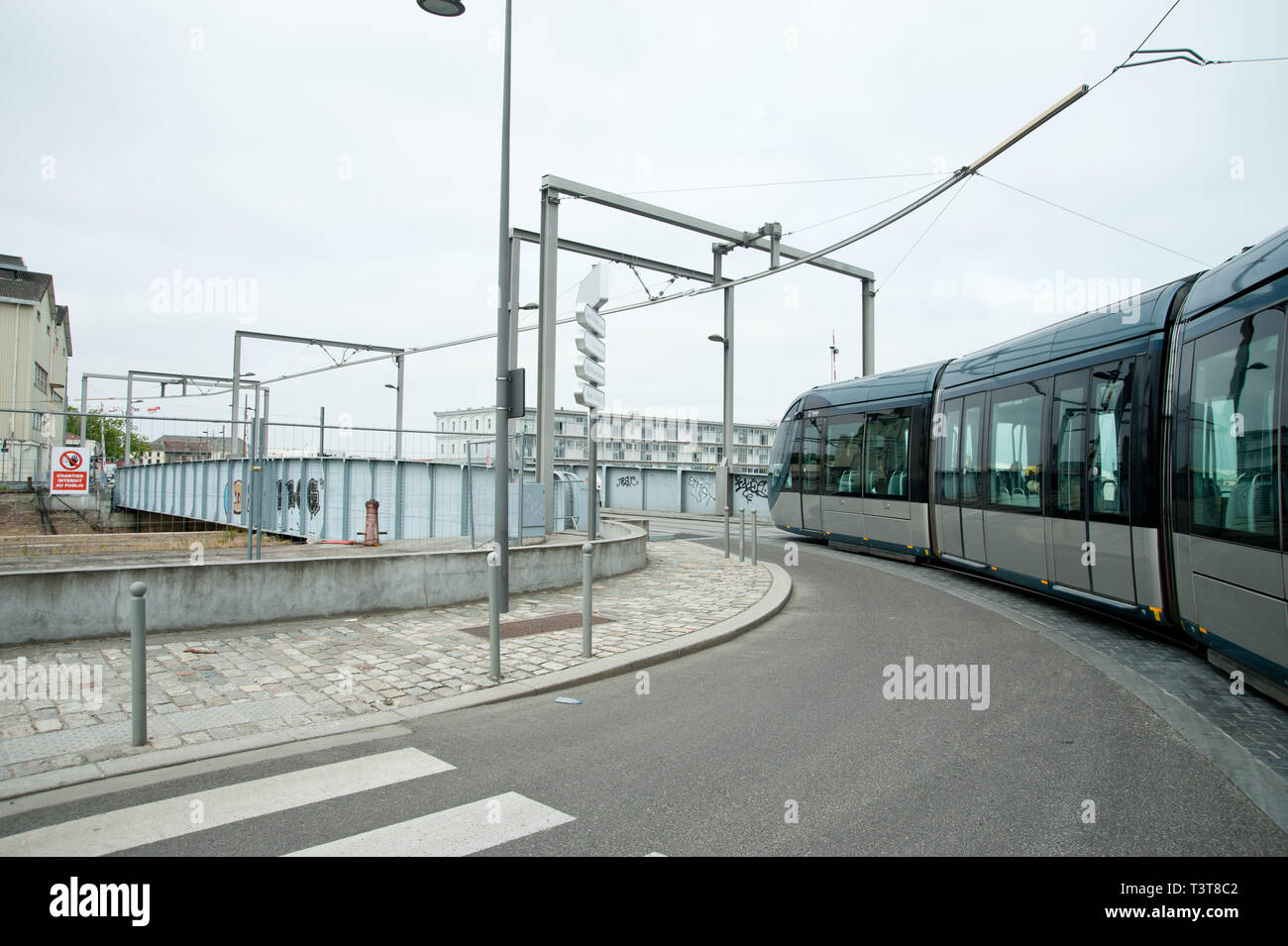 Bordeaux, Tramway, Bassins a Flot Stock Photo
