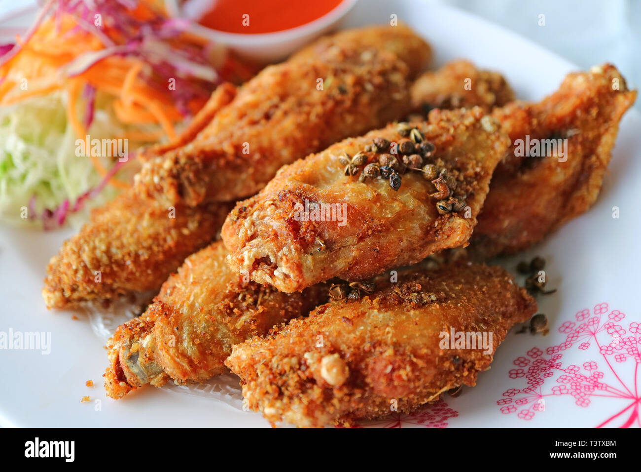 deep fried chicken wings