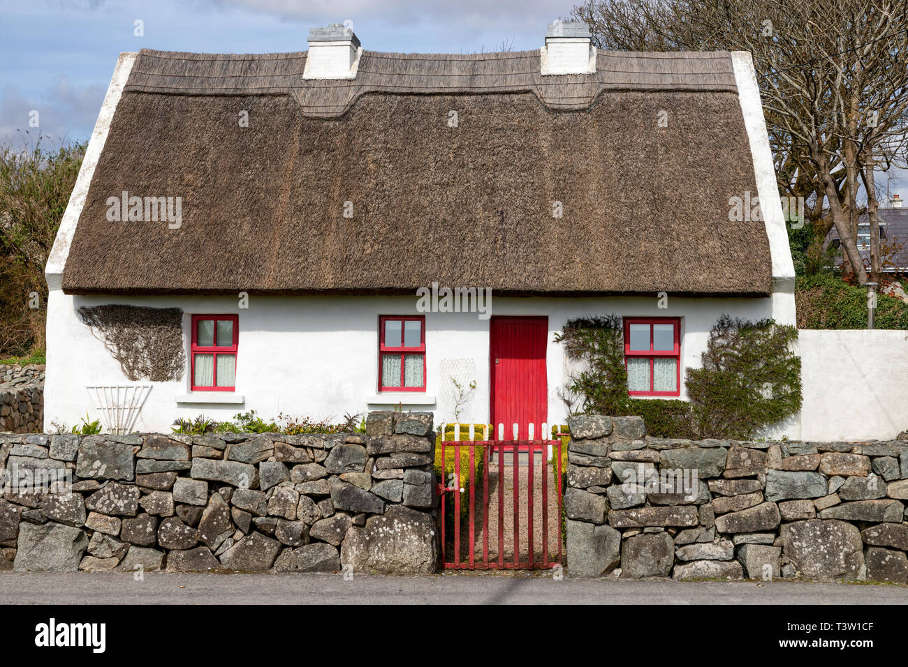 Typical Irish Ancient house in Galway Bay, Spiddal, Galway, Ireland Stock Photo