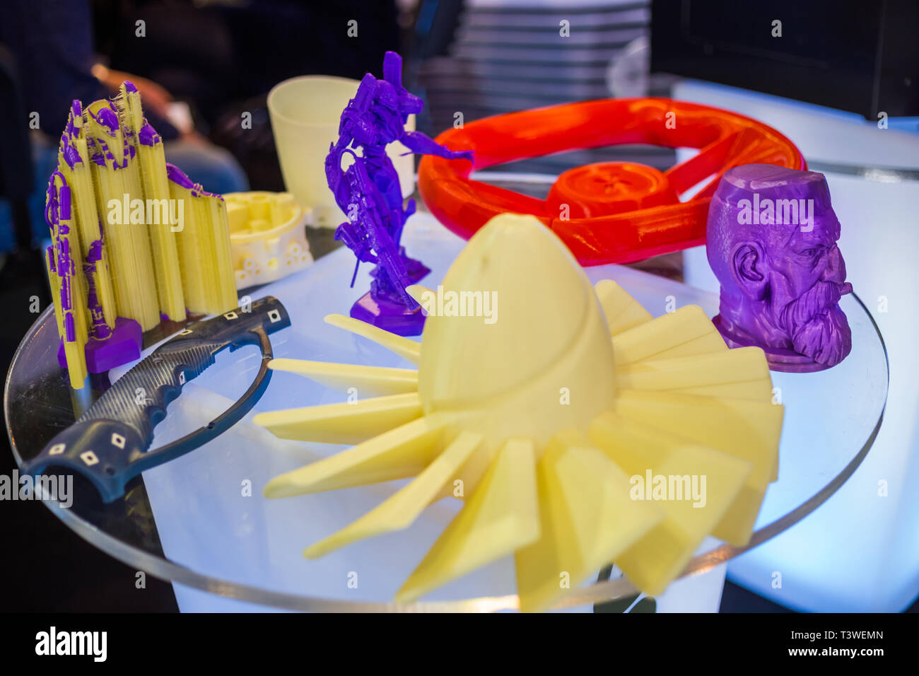 Plastic models at modern technology exhibition Stock Photo Alamy