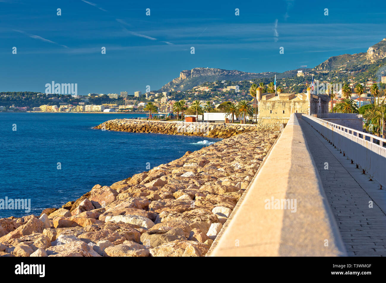 Cote d azur hires stock photography and images Alamy
