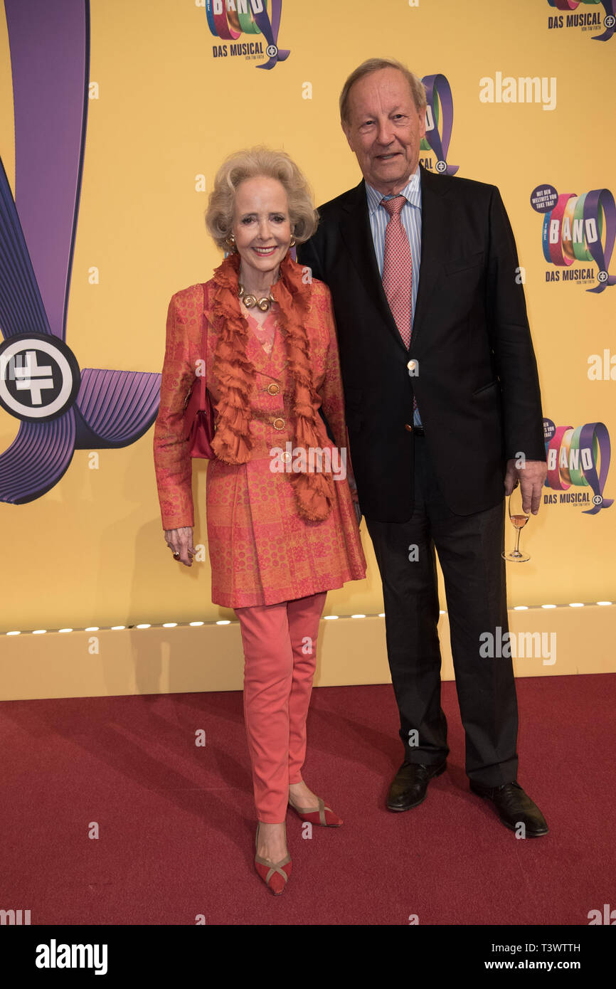 Berlin, Germany. 11th Apr, 2019. Isa Gräfin von Hardenberg and Andreas Graf von Hardenberg come to the German premiere of the musical 'The Band - Das Muscial'. Credit: Jörg Carstensen/dpa/Alamy Live News Stock Photo