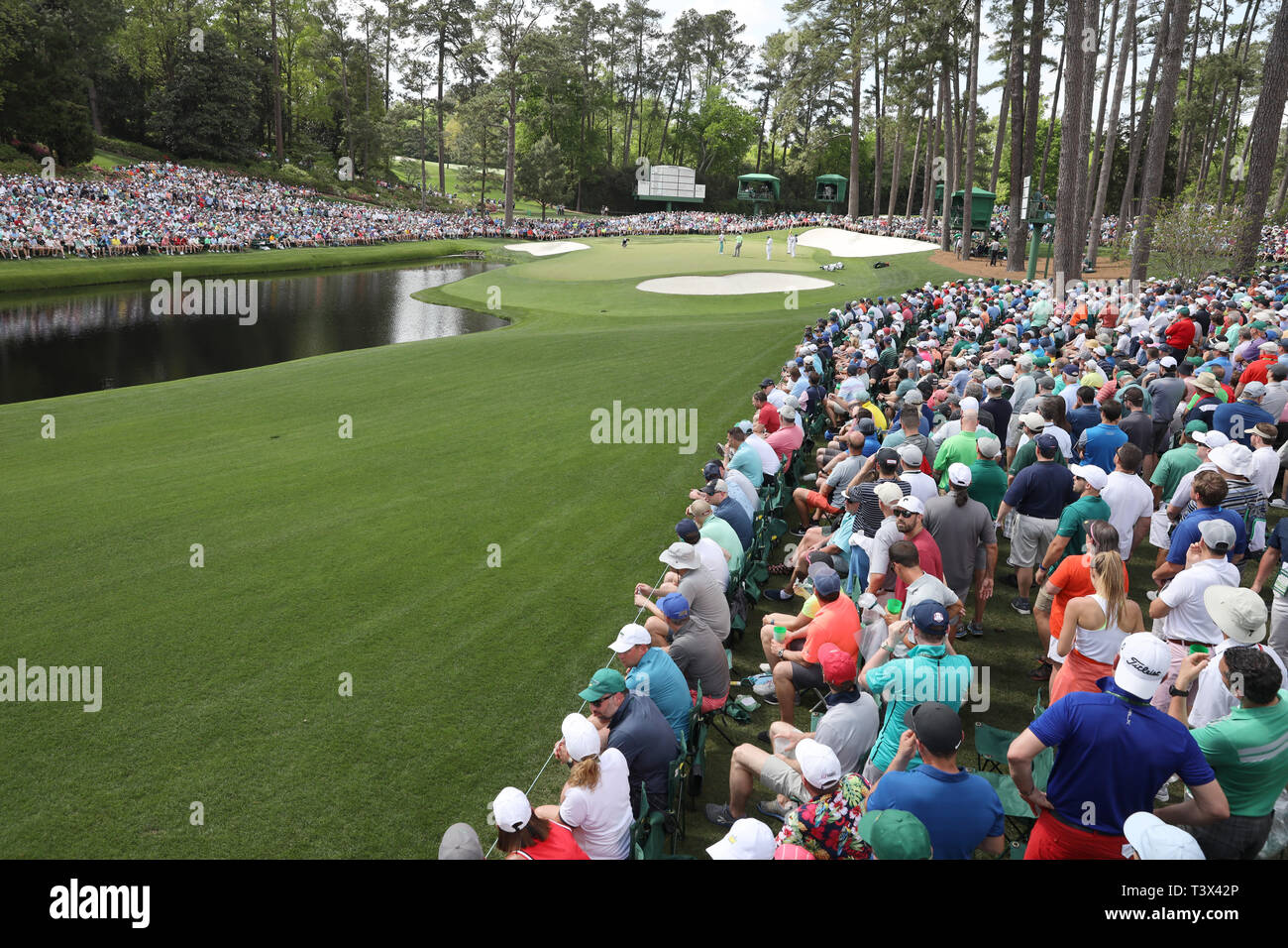 Tiger woods masters 2019 hi-res stock photography and images - Alamy