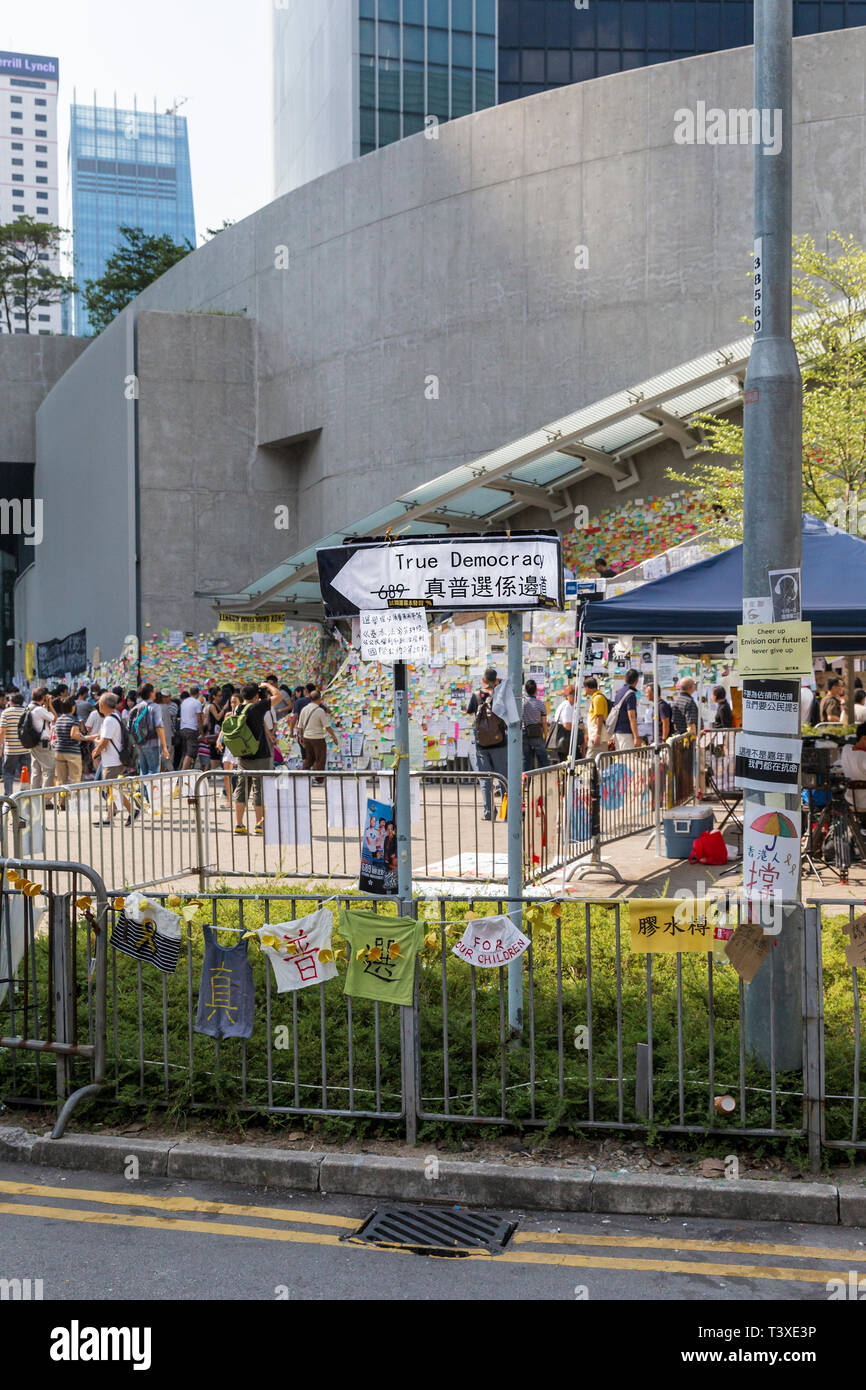 Hong Kong Yellow Umbrella protests saw main roads blockaded against