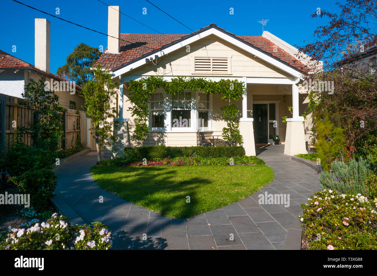 Californian Bungalow house ca. 1920 in Caulfield, Melbourne, Australia Stock Photo