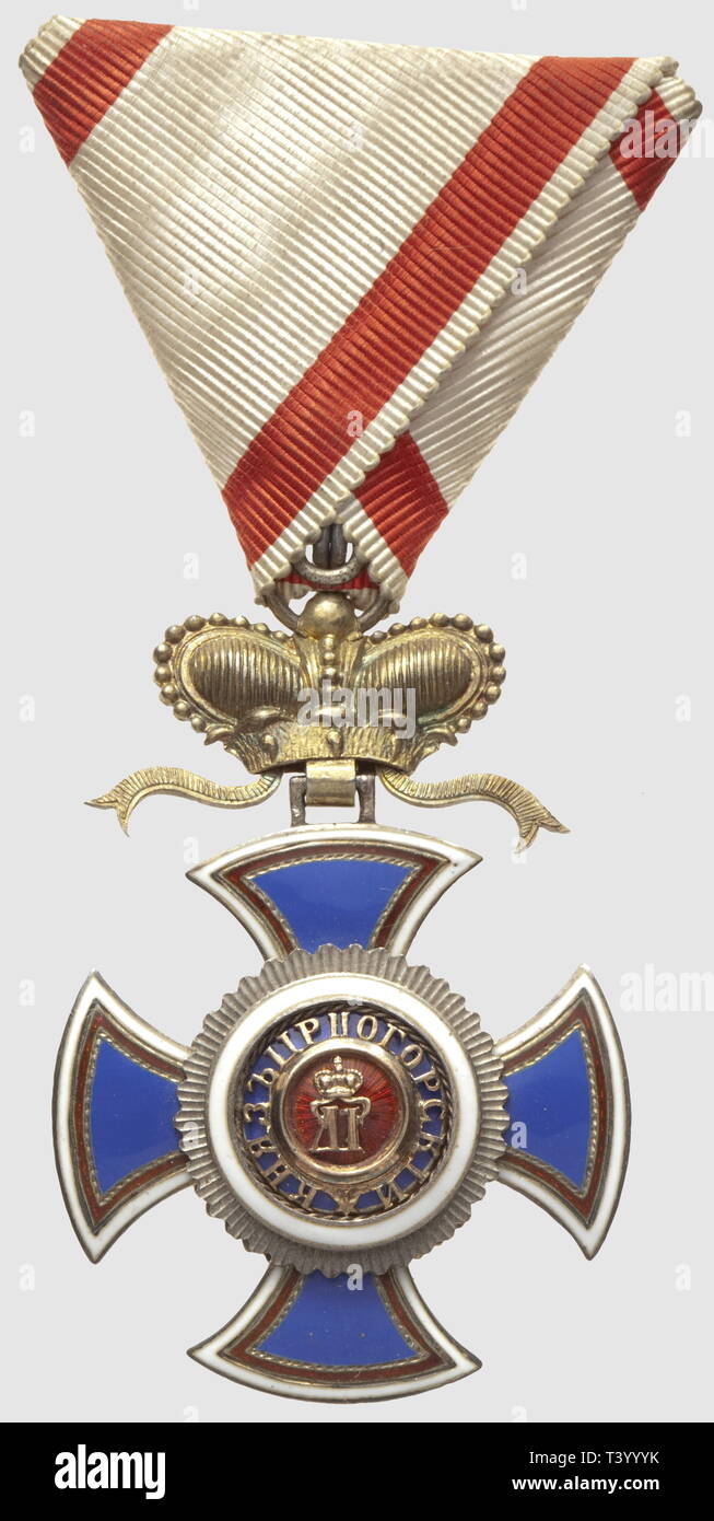 Ordre de Danilo, chevalier, modèle 1861-1918, couronne en vermeil, centres en or, Additional-Rights-Clearance-Info-Not-Available Stock Photo