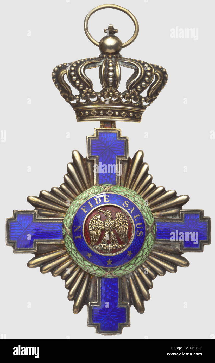 Ordre de l'Etoile, bijou de grand croix à titre civil, avant 1932, avec  poincon du producteur "Resch" et avec son écharpe, dimensions 115 x 78mm.  Créé par le roi Carol Ier en