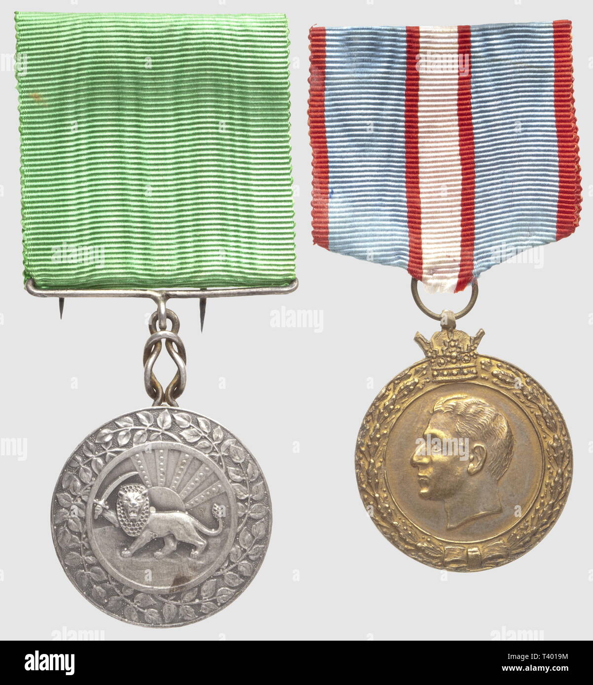 Médaille de l'Ordre du Lion, argentée. Médaille à l'effigie du Shah, Additional-Rights-Clearance-Info-Not-Available Stock Photo