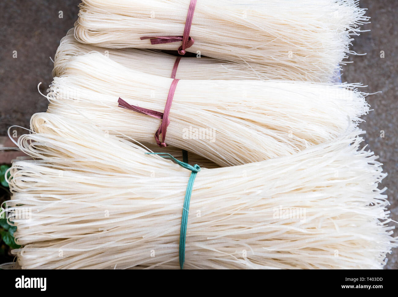 Vietnam food markets in hanoi hi-res stock photography and images - Alamy
