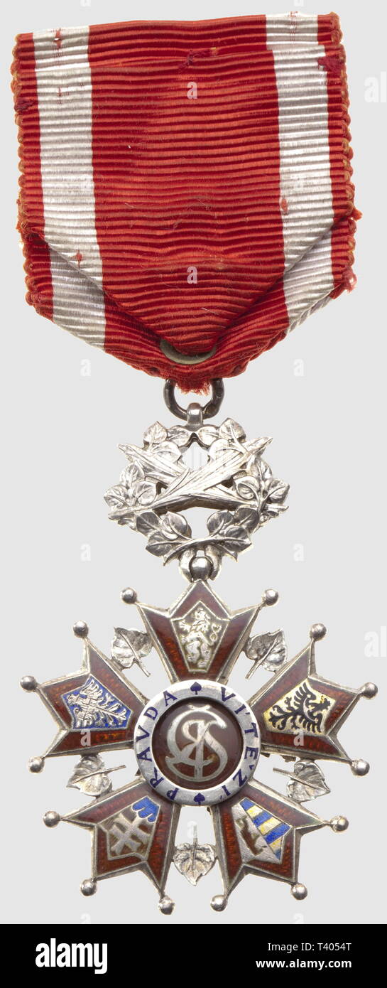 Ordre du Lion Blanc, chevalier, en vermeil, à titre civil, 63 x 44mm, Additional-Rights-Clearance-Info-Not-Available Stock Photo