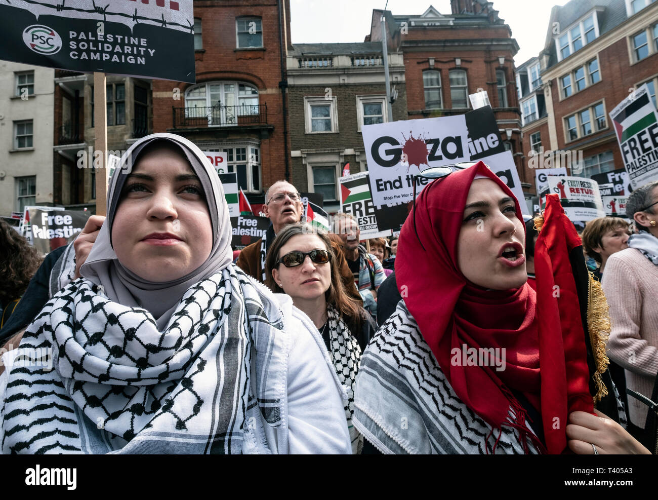 Rally for Palestine outside the Israeli Embassy: Exist,Resist, Return. A global call for solidarity on the 1st anniversary of the start of the Great Return March. Stock Photo