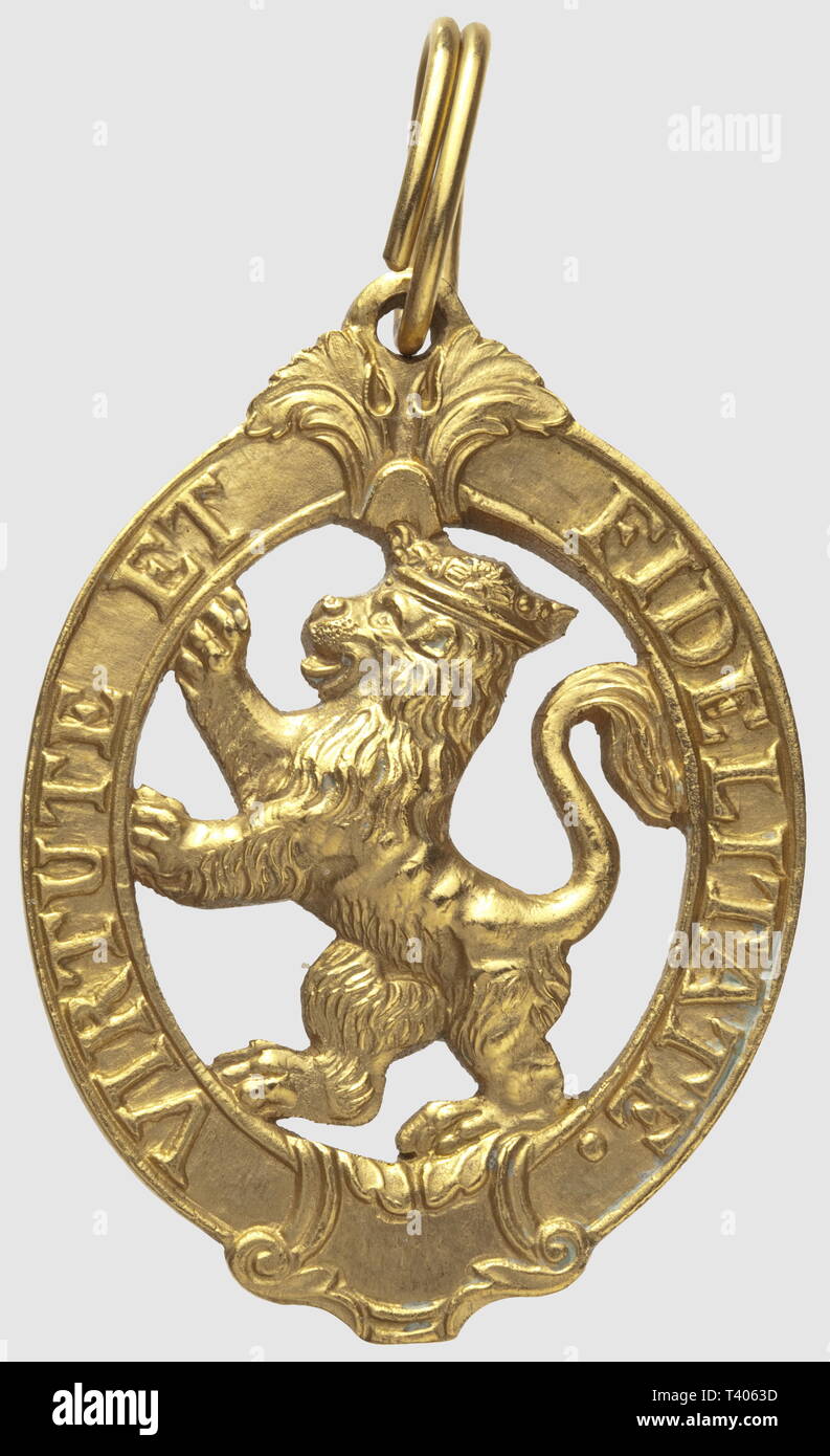 Hesse, Ordre du Lion d'Or , 55 x 40mm, sans ruban, fabr., postérieure. Créé le 14 ao–t 1770 par Fréderic II Landgrave de Hesse Cassel comme ordre de mérite, Additional-Rights-Clearance-Info-Not-Available Stock Photo