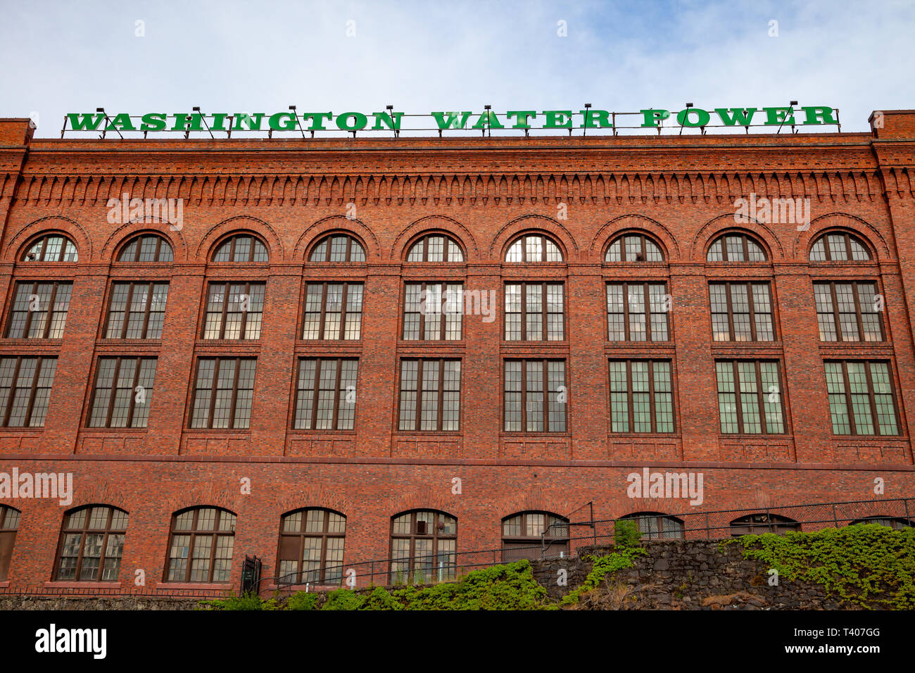 SPOKANE, WASHINGTON, USA - MAY 16, 2018: The Washington Water Power building in Spokane Washington Stock Photo