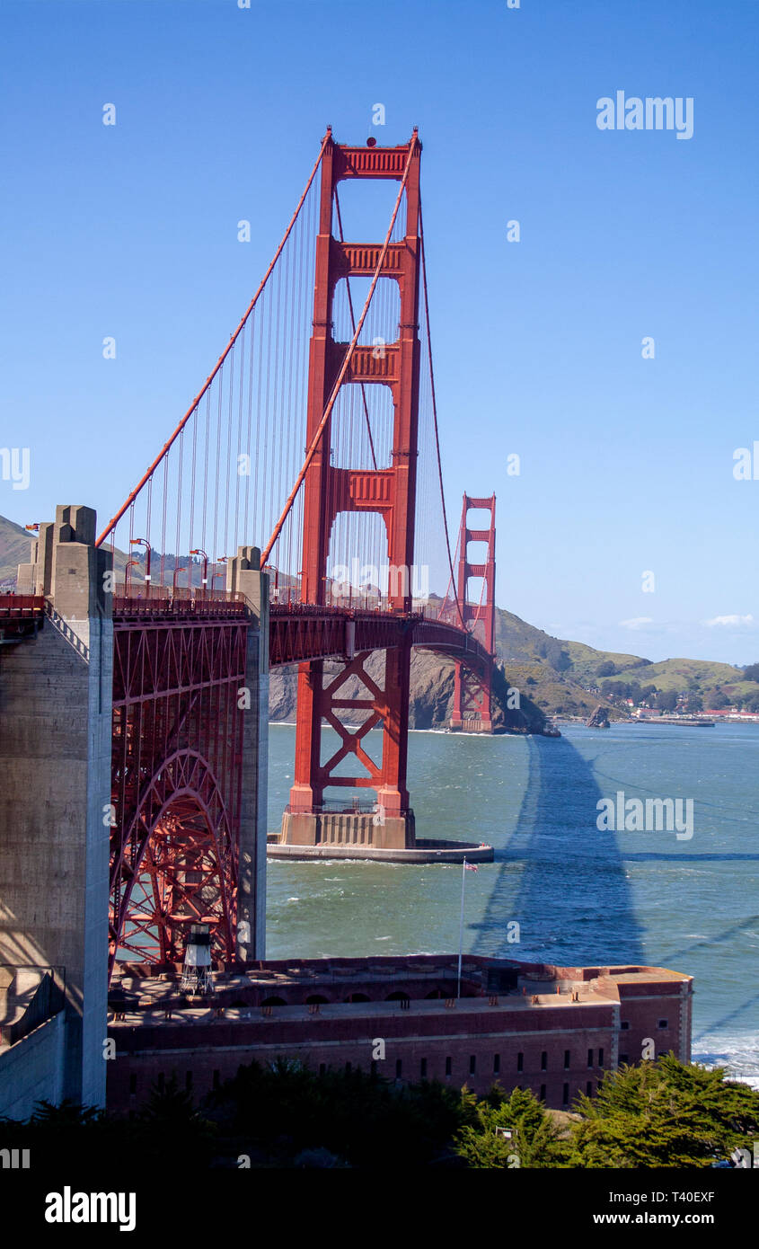 Golden Gate Bridge on a sunny day Stock Photo - Alamy