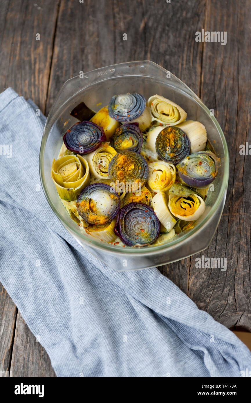 Baked leek and onions Stock Photo Alamy