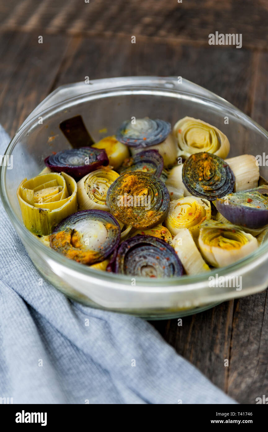 Baked leek and onions Stock Photo Alamy