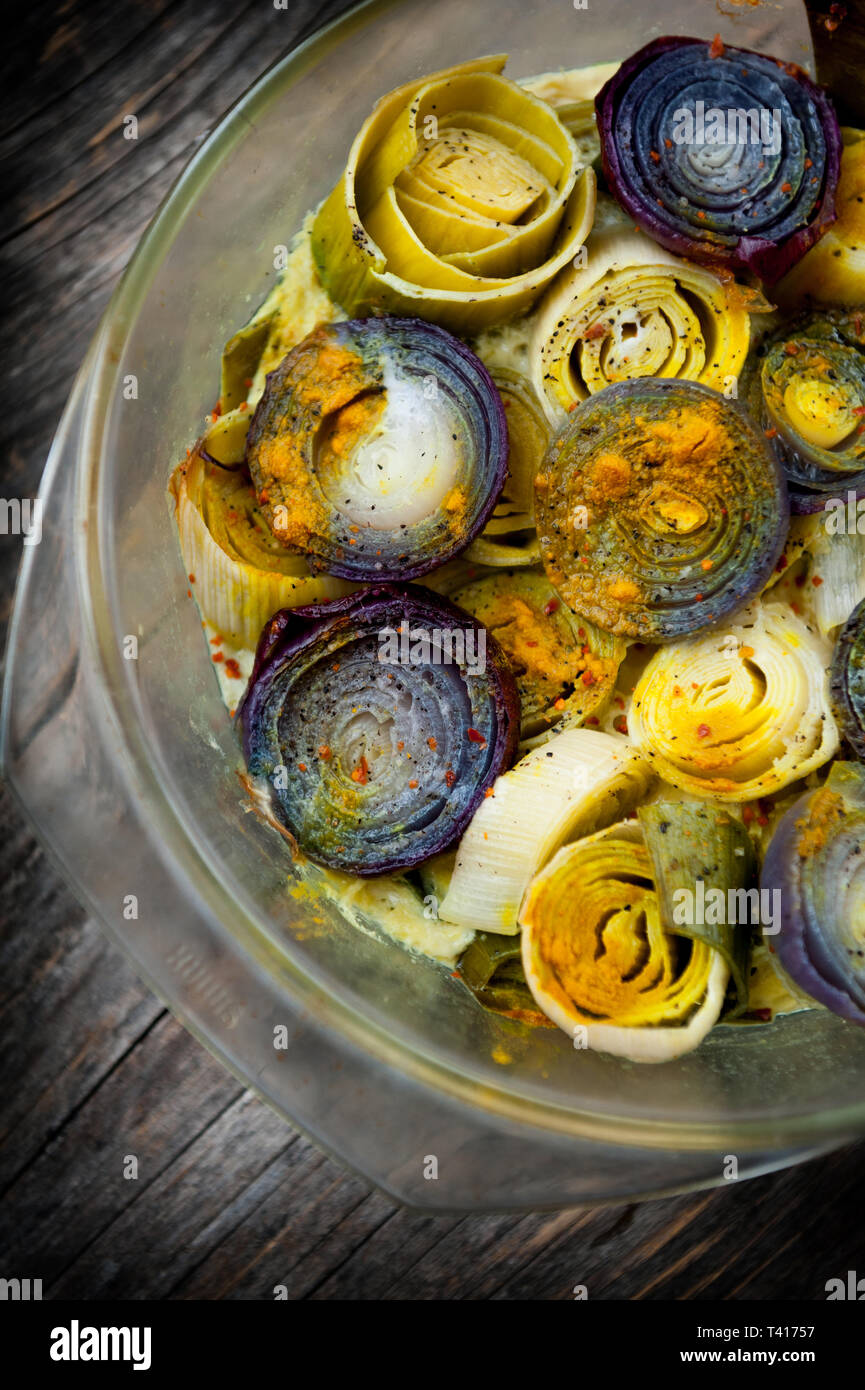 Baked leek and onions Stock Photo Alamy