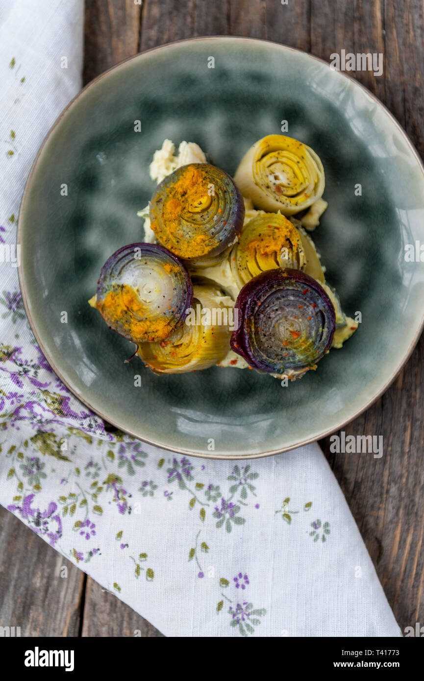 Baked leek and onions Stock Photo Alamy