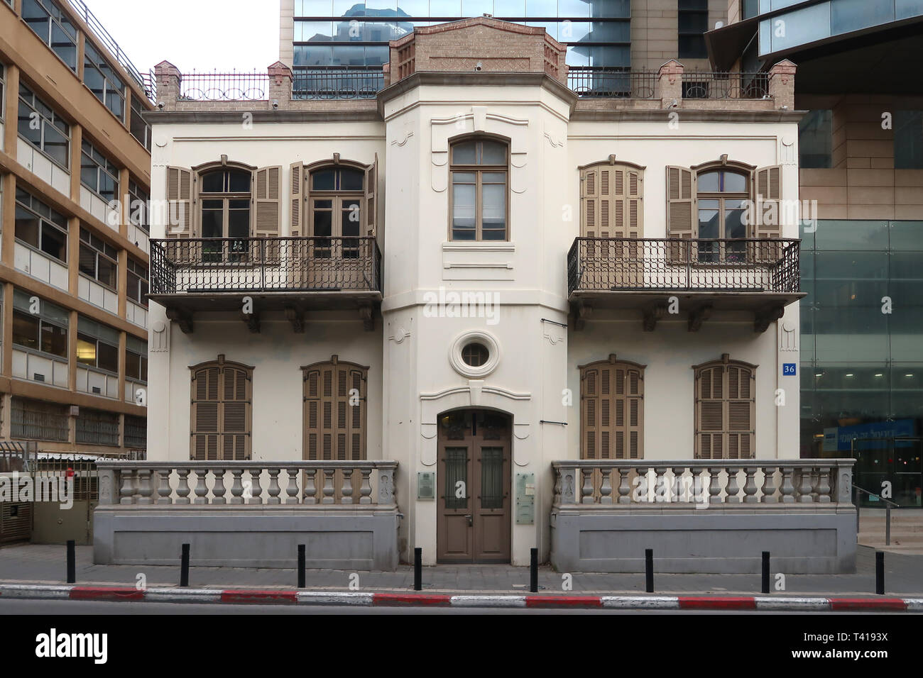 Styles Of Homes Built In 1910 The style that defined the period between the two world wars was