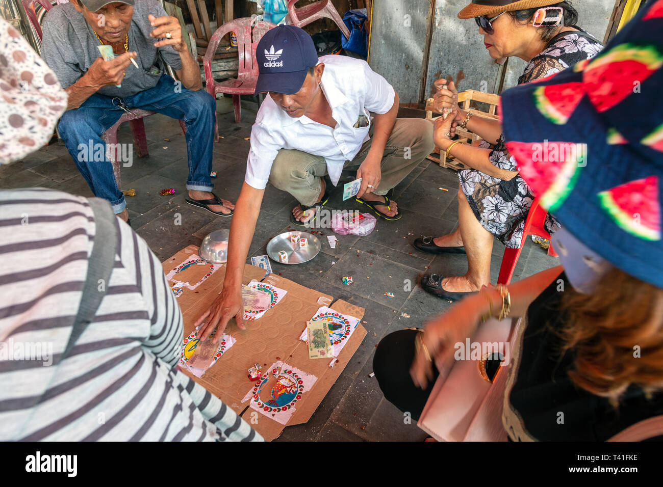 Betting profit hires stock photography and images Alamy