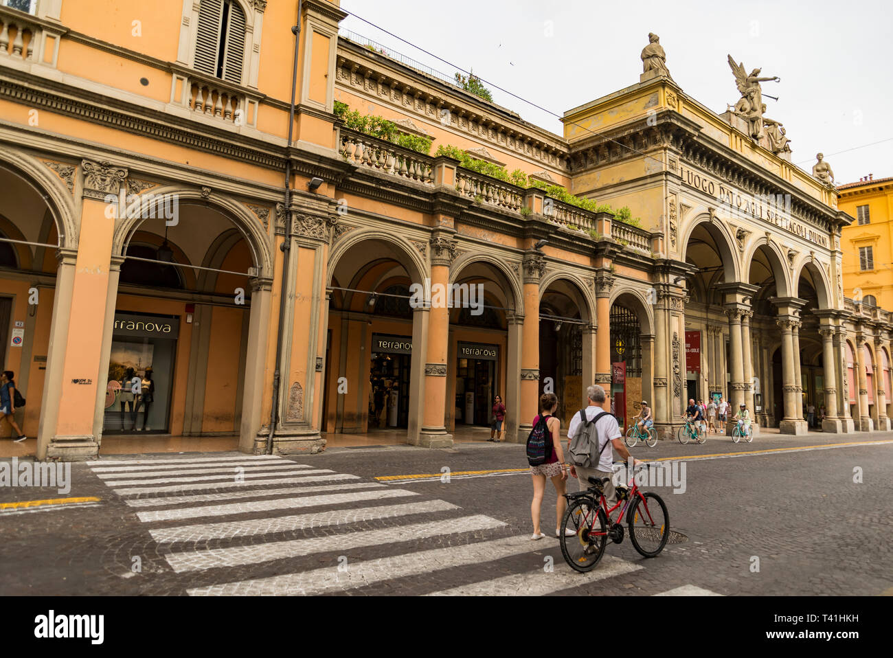 The street of Via Dell'Indipendenza, Bologna Italy Stock Photo Alamy