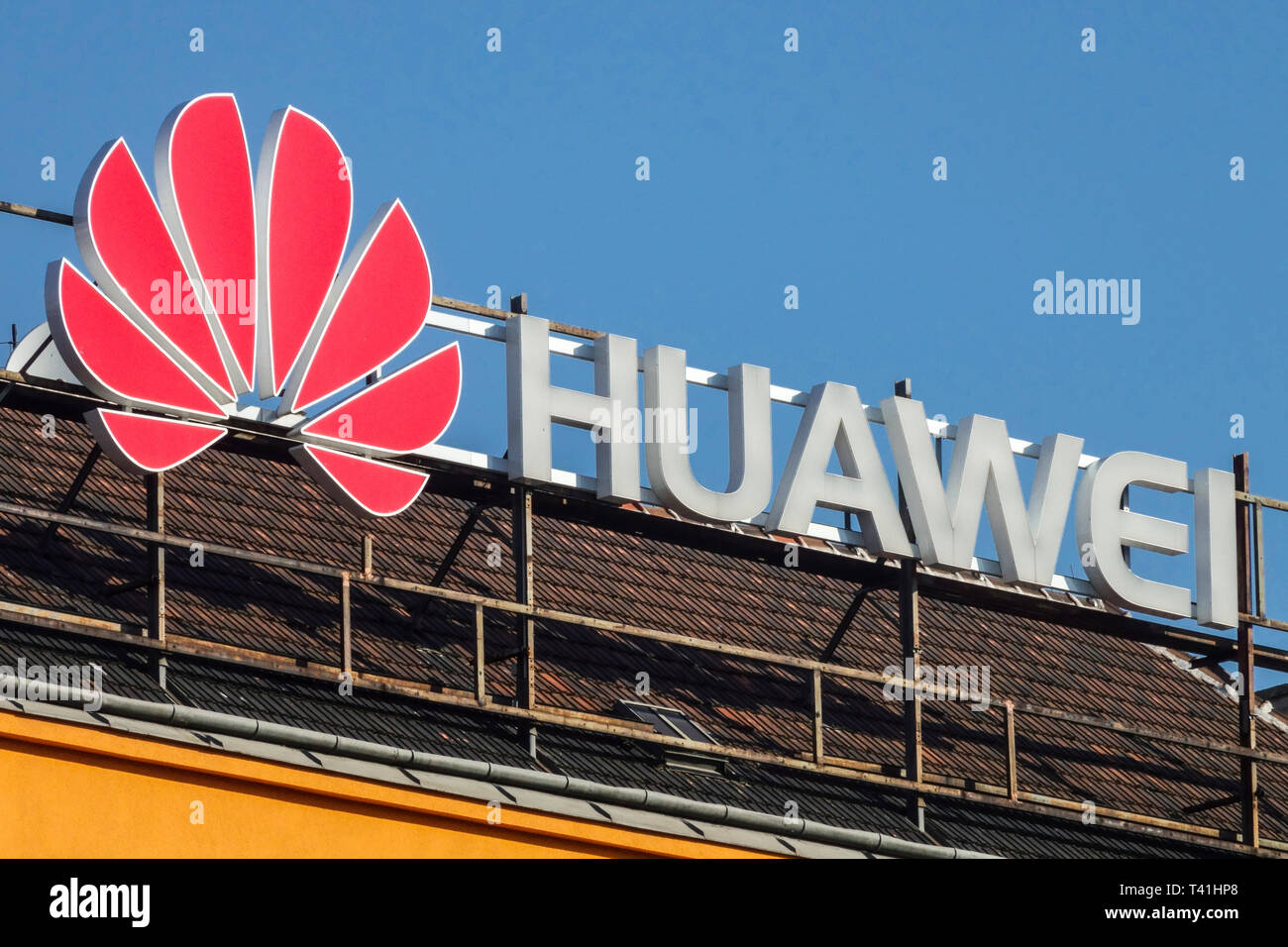 Huawei logo Europe Stock Photo