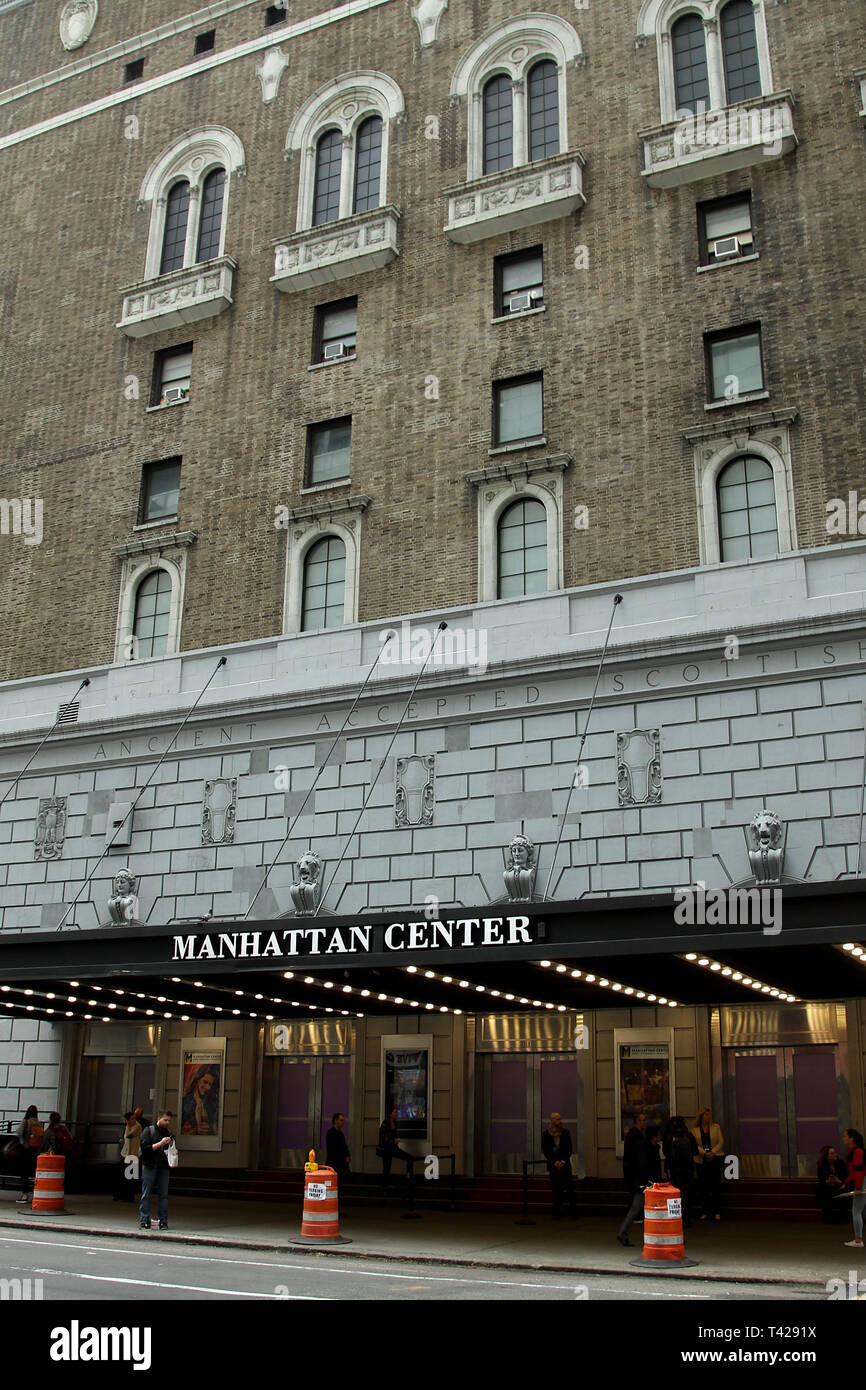 Hammerstein Ballroom Outside