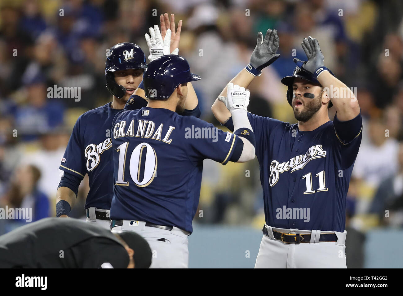 milwaukee brewers jersey 2019
