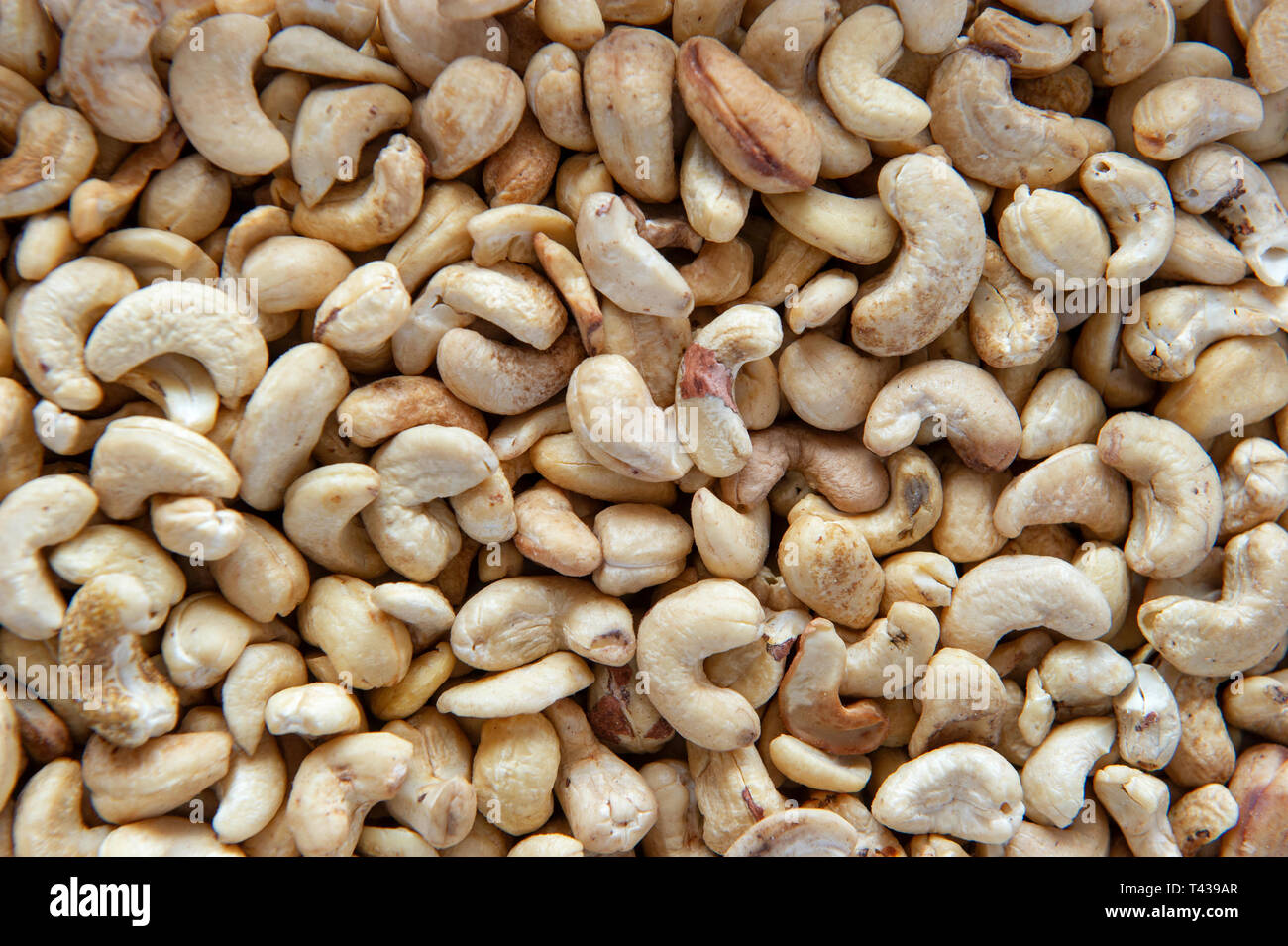 Roasted Cashew Nuts Texture And Background Top View Stock Photo Alamy