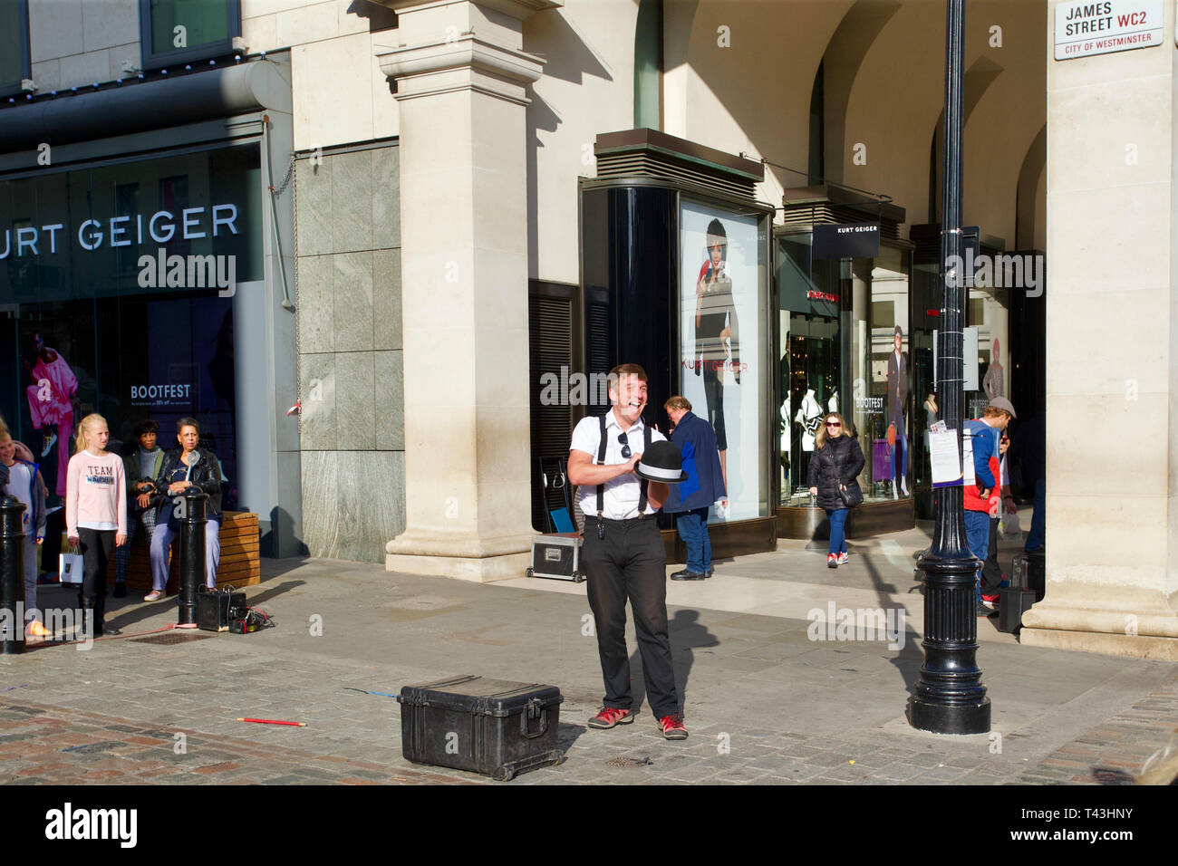 Street performer, Covent Garden, London, England. Stock Photo