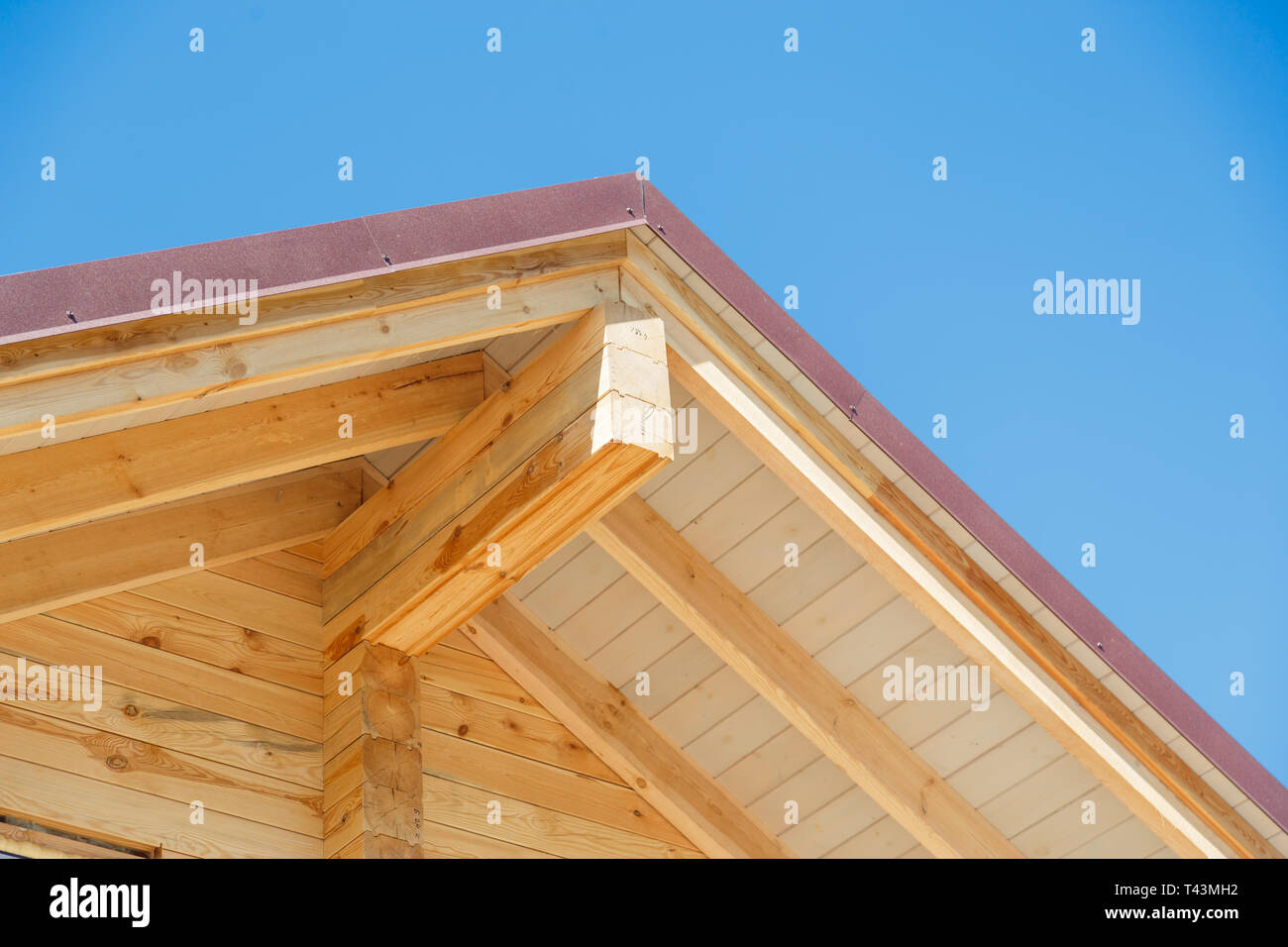 Gable end ridge hi-res stock photography and images - Alamy