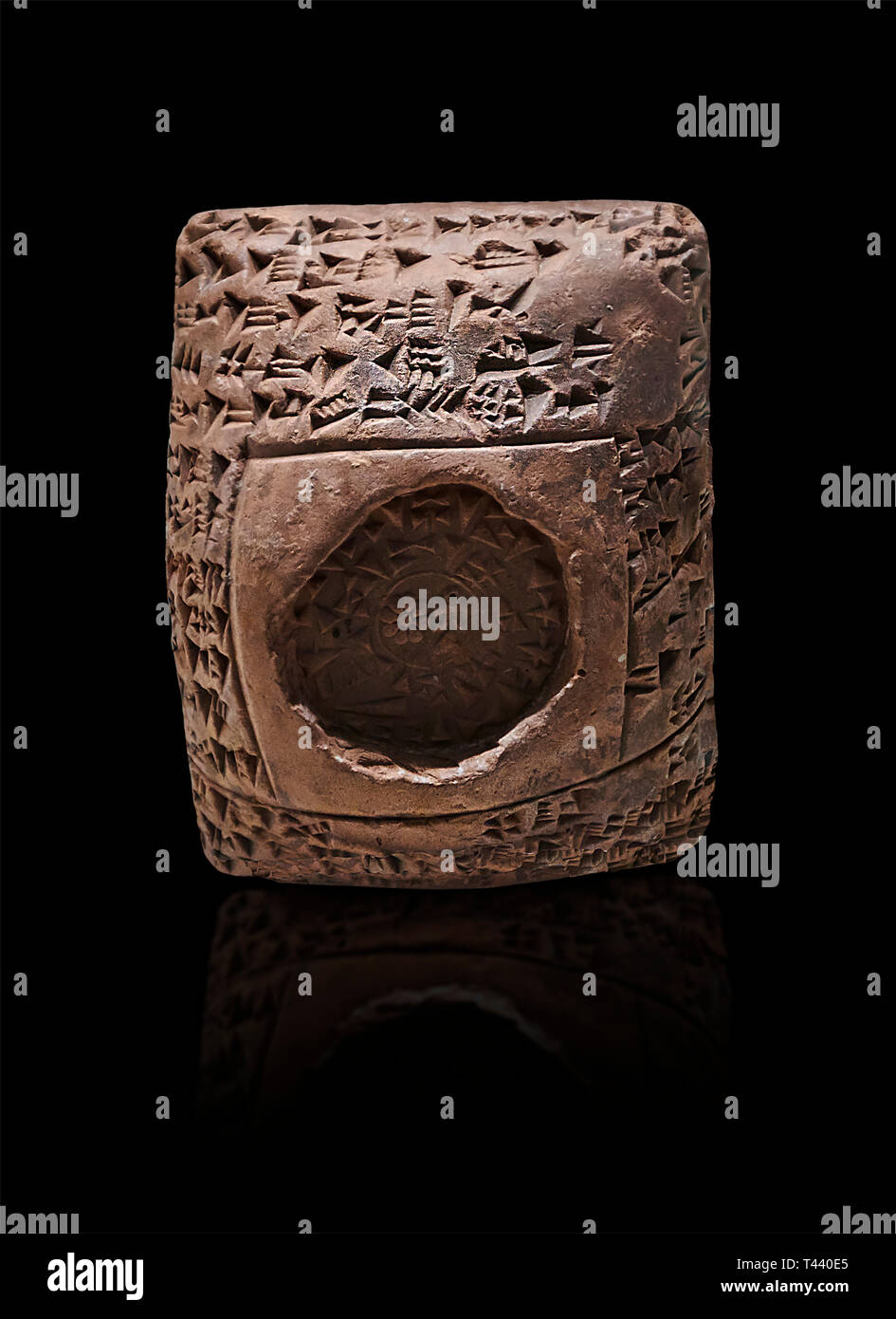 Toprak Bagis Belgesi  cuneiform donation document. Hittite Period 1600 - 1450 BC.  Hattusa Boğazkale. Çorum Archaeological Museum, Corum, Turkey. Agai Stock Photo